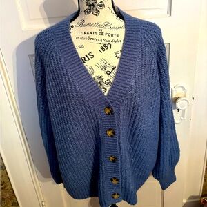 Torrid button up cardigan NWT